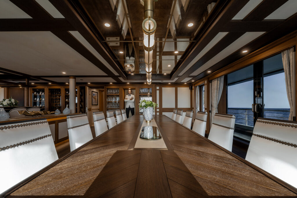 Main Salon (41)