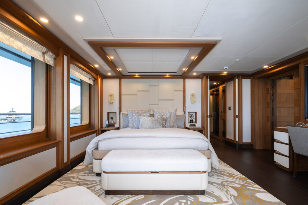 Master Cabin (11)