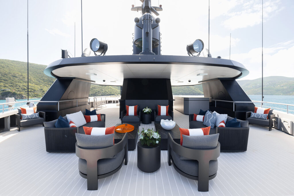 Sundeck (21)