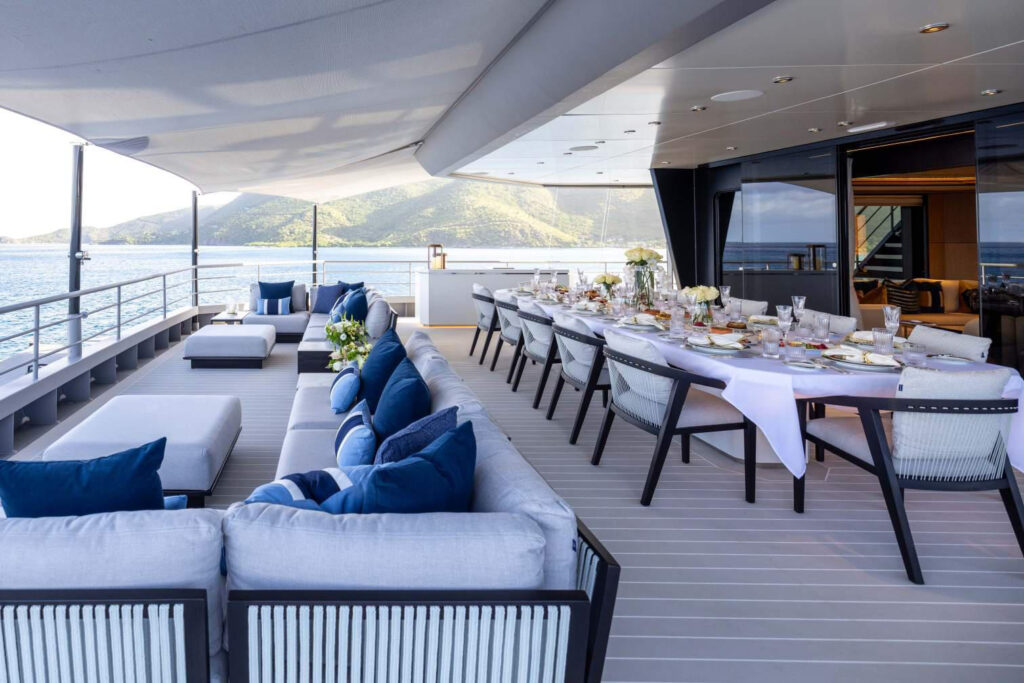 dining exterior (3)